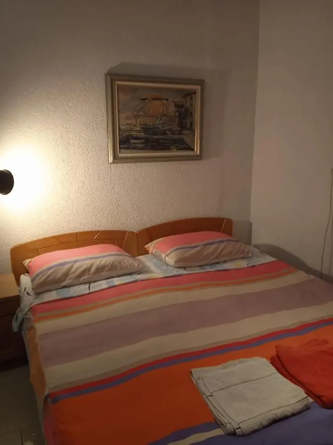 Apartman I Sobe Cule Cres Croatia